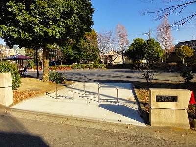 公園の入口です。