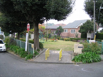 公園の入口です。