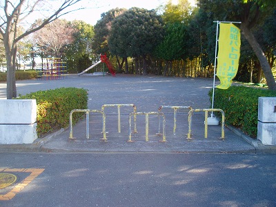 公園の入口です。
