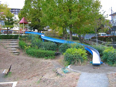 すべり台です。