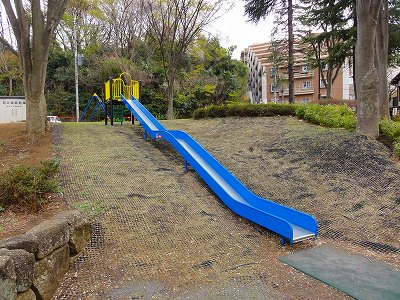 複合遊具です。
