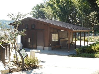 大棚杉の森ふれあい公園倉庫棟　外観