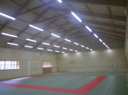 篠原中学校武道場　内観