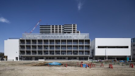 箕輪小学校　外観