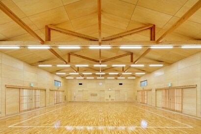 六浦中学校武道場　内観