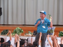 食育出前授業（青果）の様子