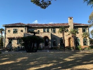 ベーリック・ホール 