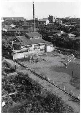 「中の湯」の全景