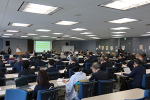 ４月26日の委員会の様子