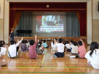 体育館での説明５