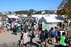 泉区民ふれあい祭りの様子