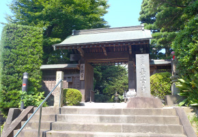 取り壊される前の家