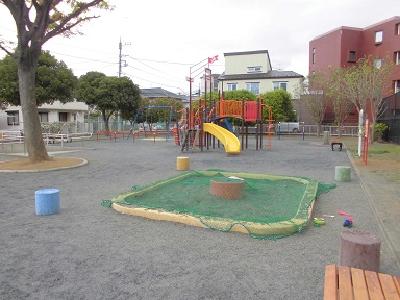 綱島上町中央公園写真