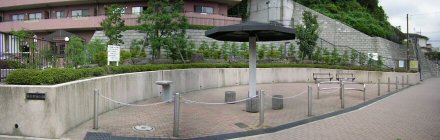 菊名駅前公園の写真1