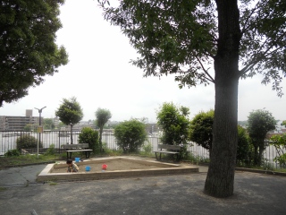 大豆戸堀上公園の写真１