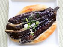 なすと味噌マヨネーズがよく合うパンです