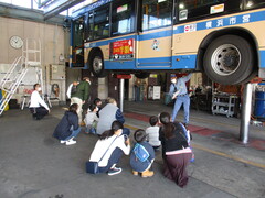 工場見学の様子