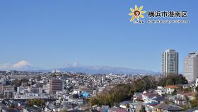 上大岡小学校付近から見る富士山