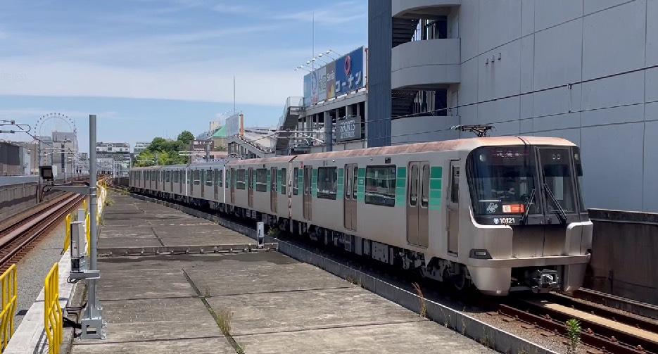 グリーンライン6両編成車両