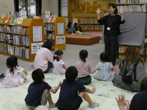 パネルシアターdeおはなし会てあそび