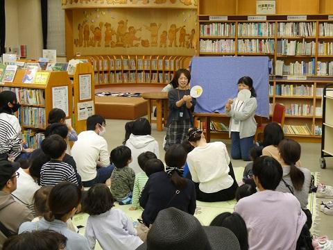 おはなしくまさんのおはなし会