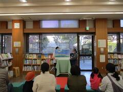 開館35周年記念特別おはなし会の写真