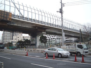 産業道路からＪＲ根岸線交差部