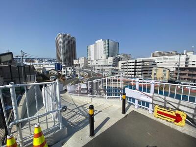 二俣川駅前写真
