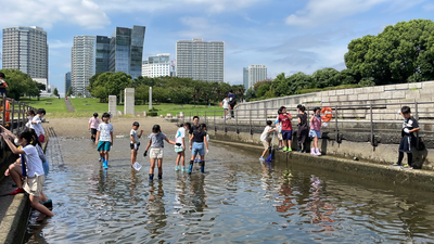 海洋保全活動様子の写真です。