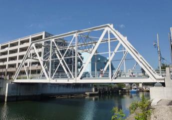 霞橋（旧江ヶ崎跨線橋）