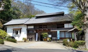 旧大岡家長屋門