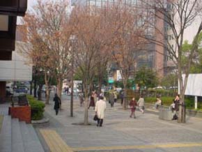 JR関内駅前の写真