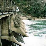 沼本ダムの写真