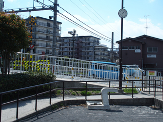 白山一丁目公園のスロープ