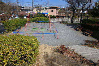 いぶき野第一公園のブランコ
