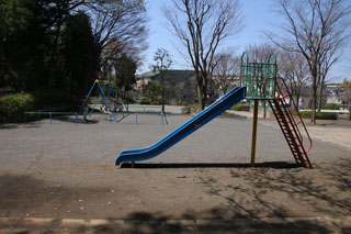 三保大上公園の滑り台