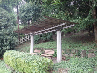 三保大上第二公園のベンチ