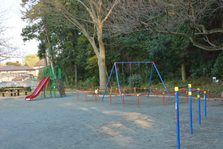 長津田第三公園の遊具