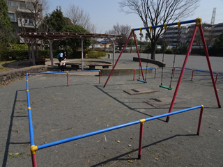 竹山烏森公園のブランコ