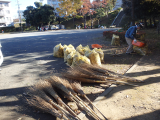竹山二丁目公園の愛護会の活動