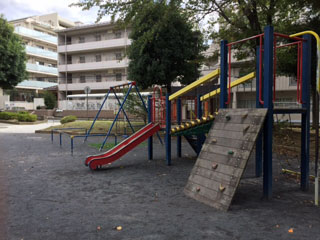 十日市場石田公園の滑り台