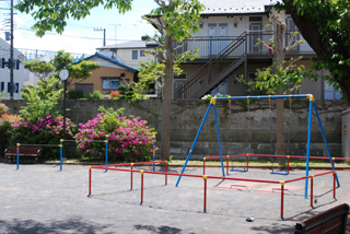後谷公園のブランコ