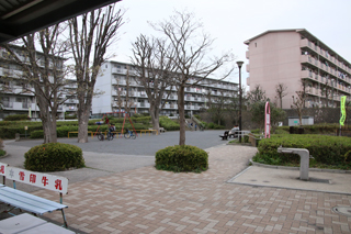 谷津田原公園の広場