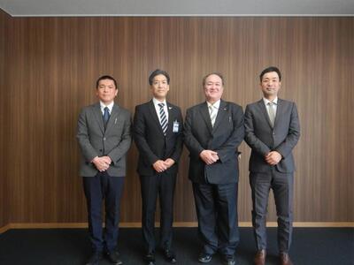 表敬訪問の様子