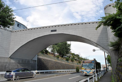 霞橋