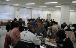 策定委員会