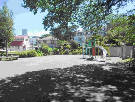 西戸部町二丁目公園