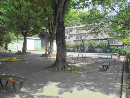 神明下公園