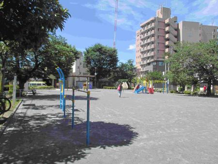 浅間車庫前公園