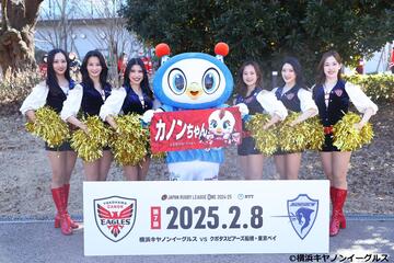 B-ROSEとフリ丸も応援に駆けつけました